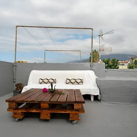 Atico La Dehesa Apartamento *